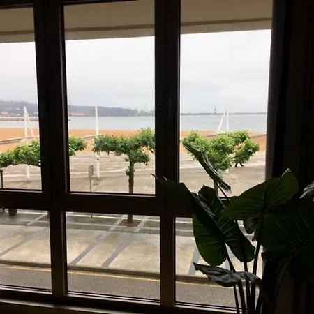 Residencial Playa Poniente アパート